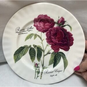 Roy Kirkham Redoute Roses 8" Plate-Made In England(1996)